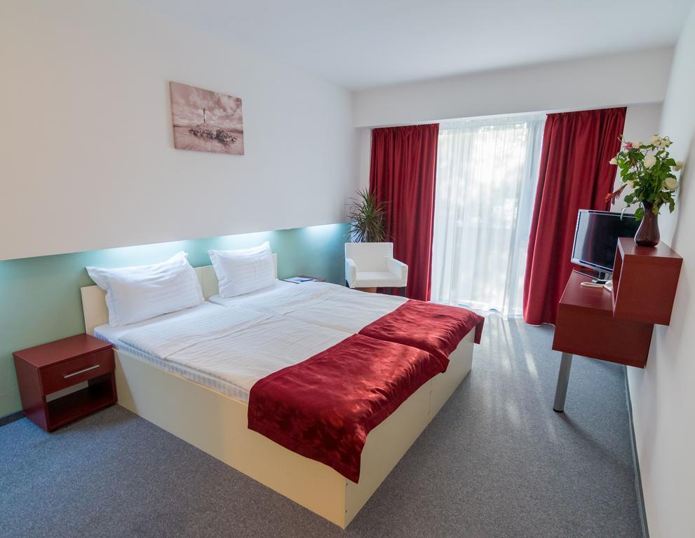 Hotel Hefaistos - Mamaia Bilik gambar